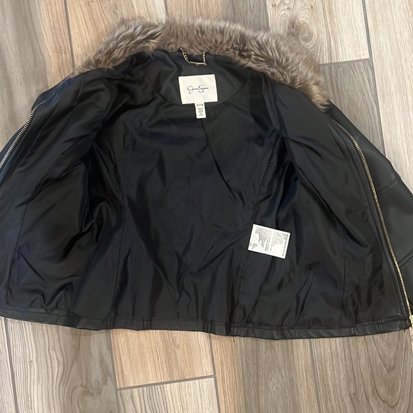 Girls faux leather jacket **excellent** condition. - Picture 8 of 15